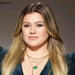 Who Is Kelly Clarkson Dating?